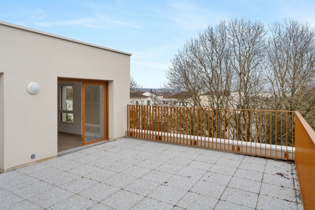 Villers-les-Nancy — Au cœur de Villers-lès-Nancy, cette nouvelle résidence s’intègre harmonieusement dans un parc boisé ... — Miniature 6