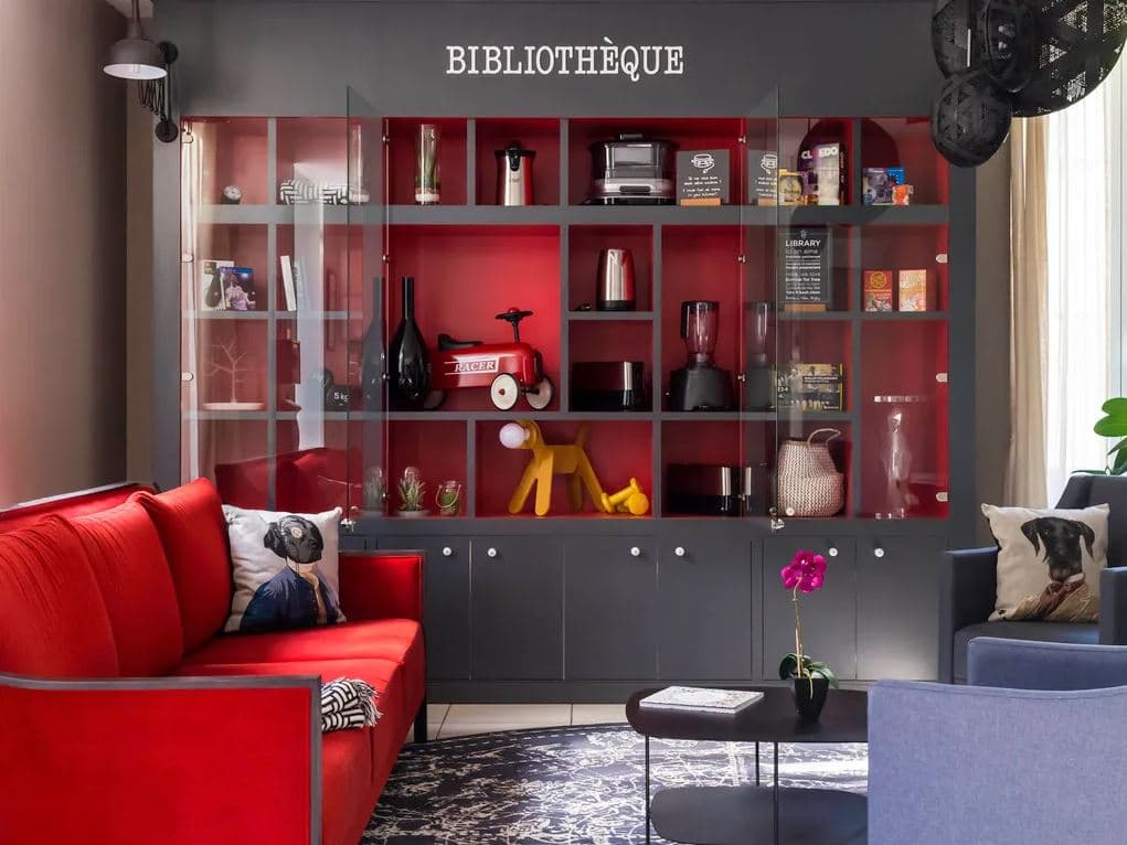 Nantes — Implantée dans le quartier dynamique de Hauts-Pavés-Saint-Félix, cette résidence propose une sélecti... — Miniature 5