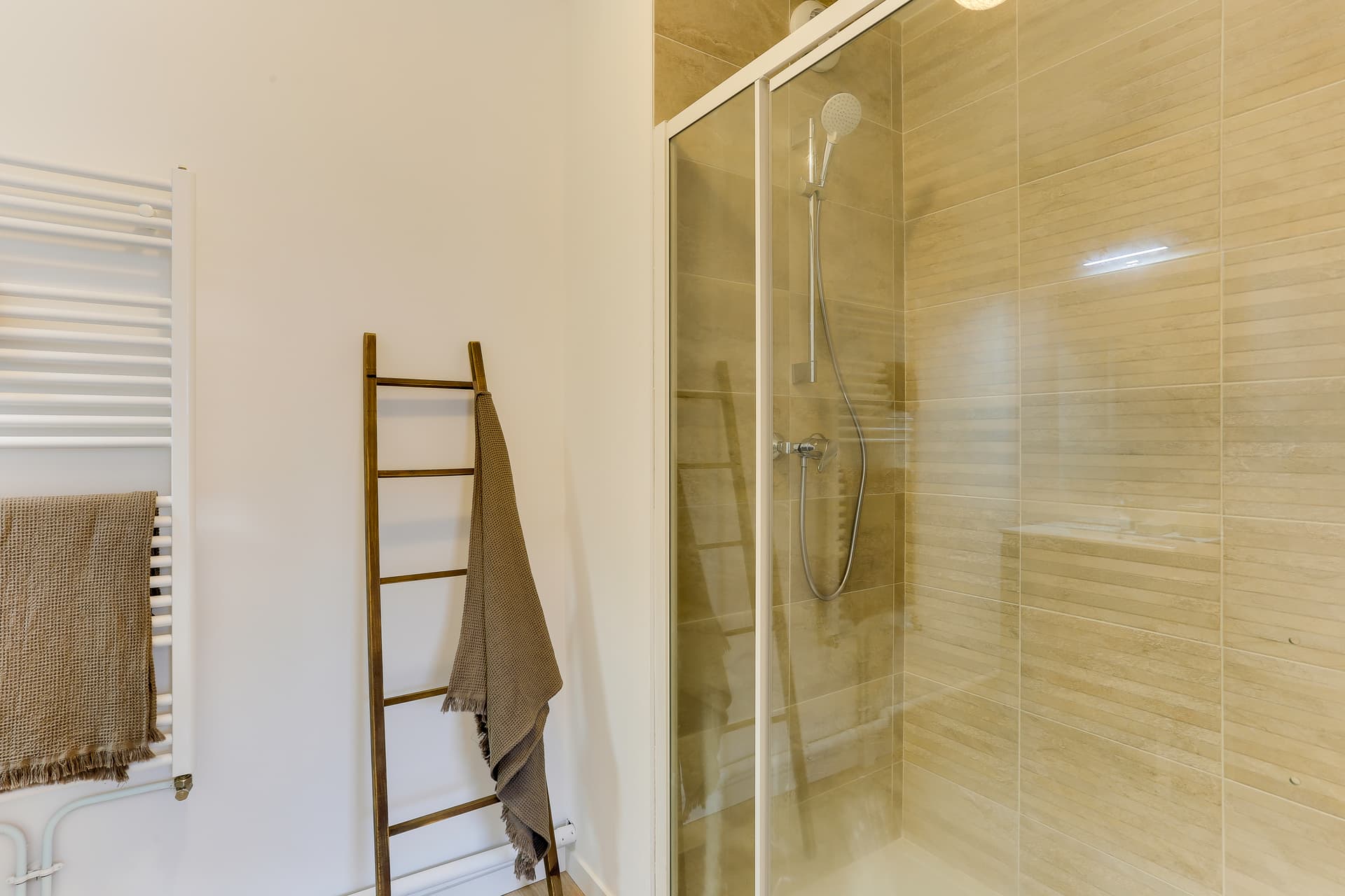 Saint-Gilles — Située au nord-ouest de Rennes, à Saint-Gilles, cette résidence bénéficie d’un emplacement privilégi... — Miniature 15