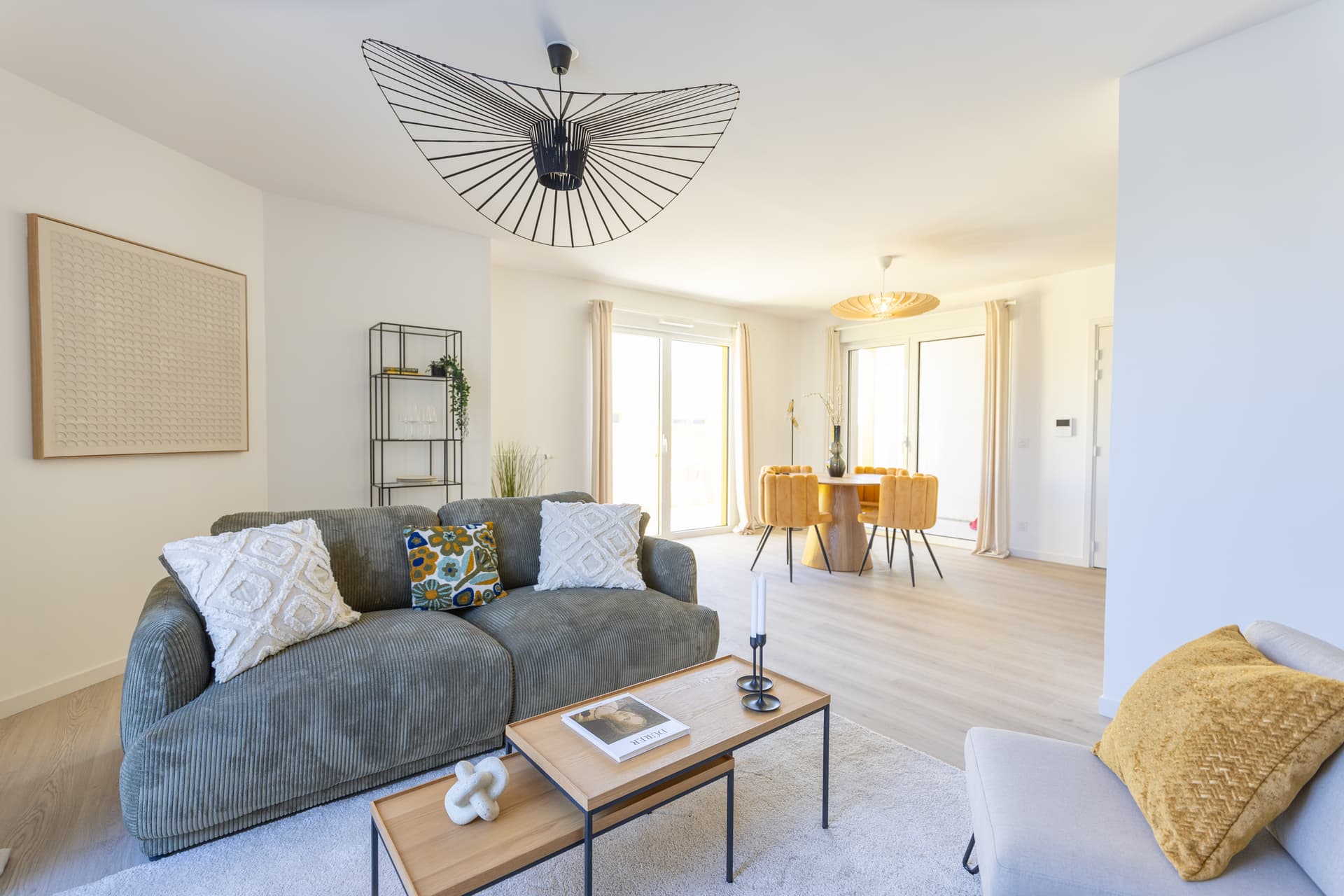 Bordeaux — Située sur les rives de la Garonne, cette nouvelle résidence propose un large choix d’appartements, ... — Miniature 3