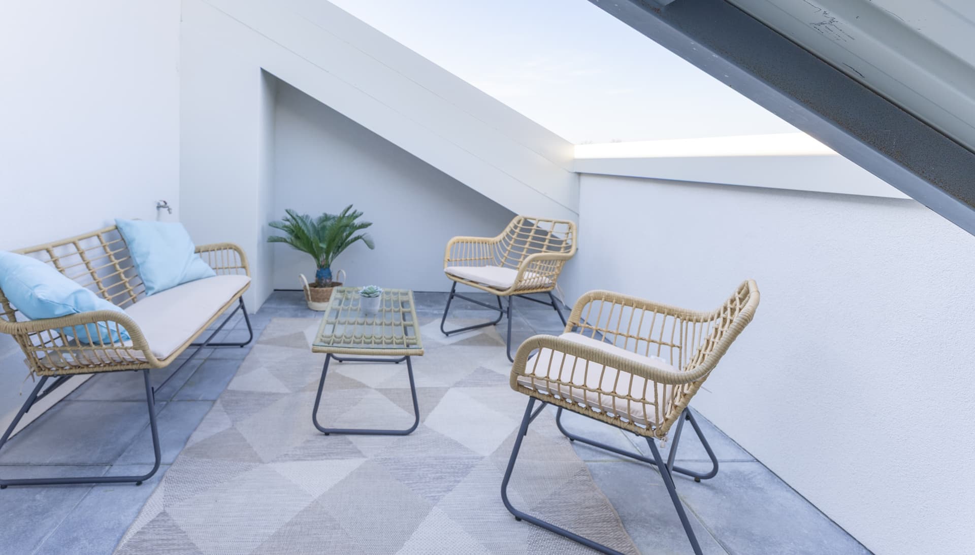 Bordeaux — Située sur les rives de la Garonne, cette nouvelle résidence propose un large choix d’appartements, ... — Miniature 9