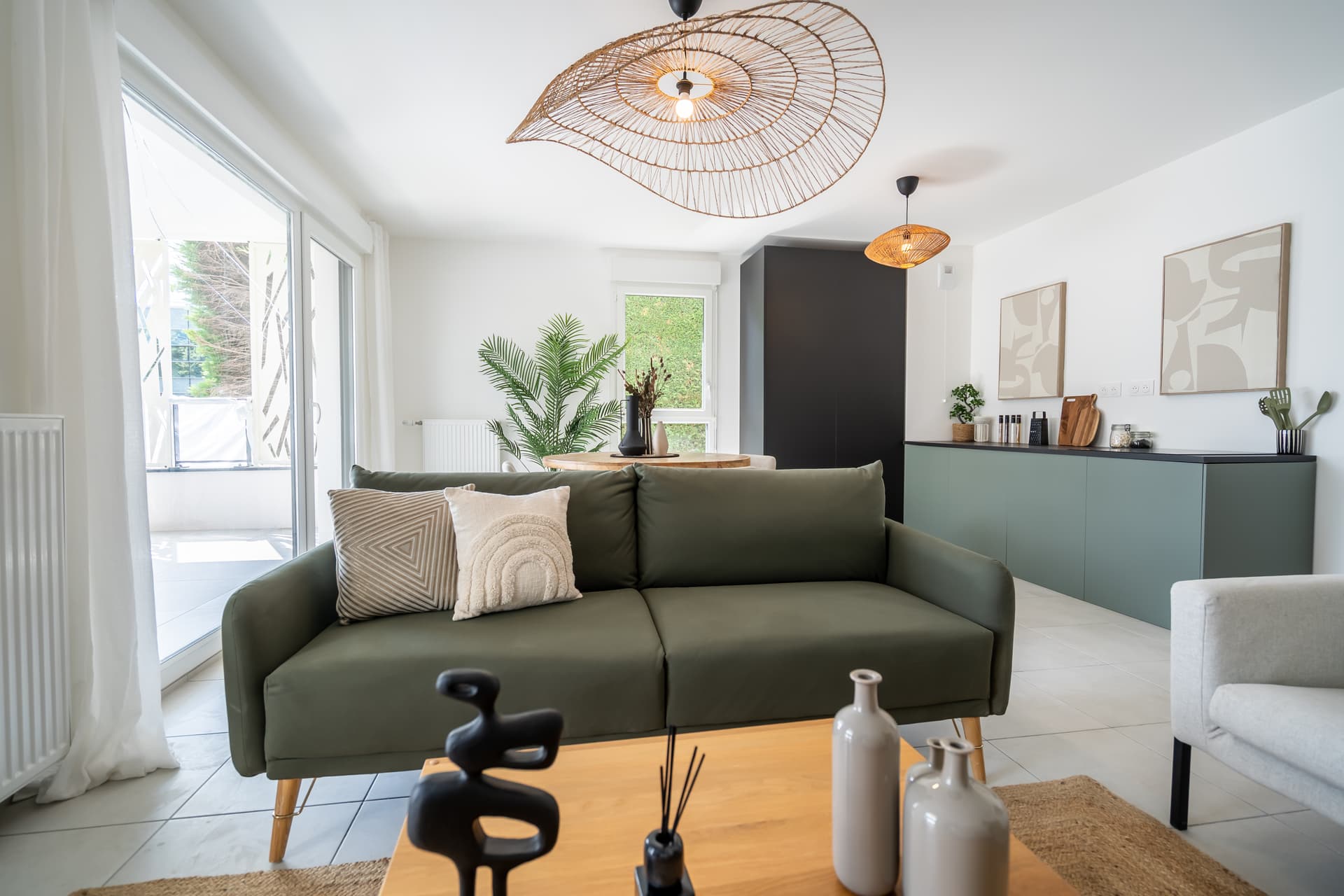 Dardilly — Située à une dizaine de kilomètres au nord-ouest de Lyon, dans la commune prisée de Dardilly, cette ... — Photo 1