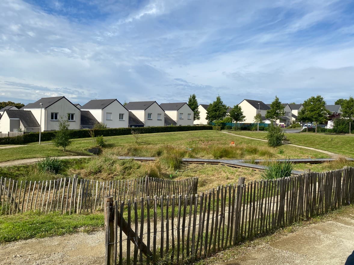 Geveze — Située à Gévezé, dans le département d’Ille-et-Vilaine, cette nouvelle résidence s’intègre harmonieu... — Miniature 7