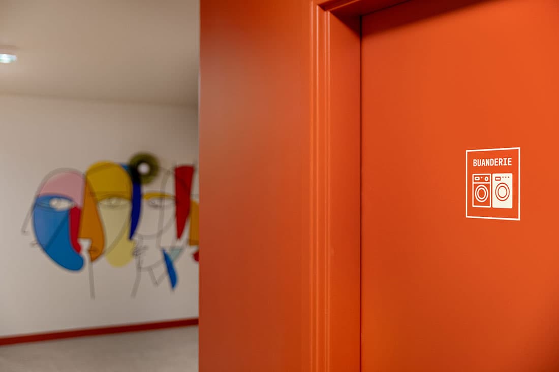 Rouen — Située au cœur de Rouen, cette résidence se distingue par une architecture contemporaine, alliant un... — Miniature 2