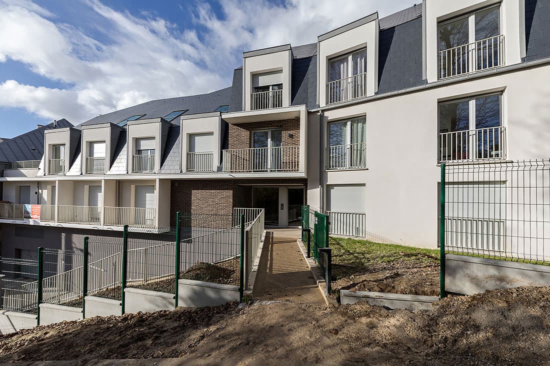 Rouen — Située au cœur de Rouen, cette résidence se distingue par une architecture contemporaine, alliant un... — Miniature 6