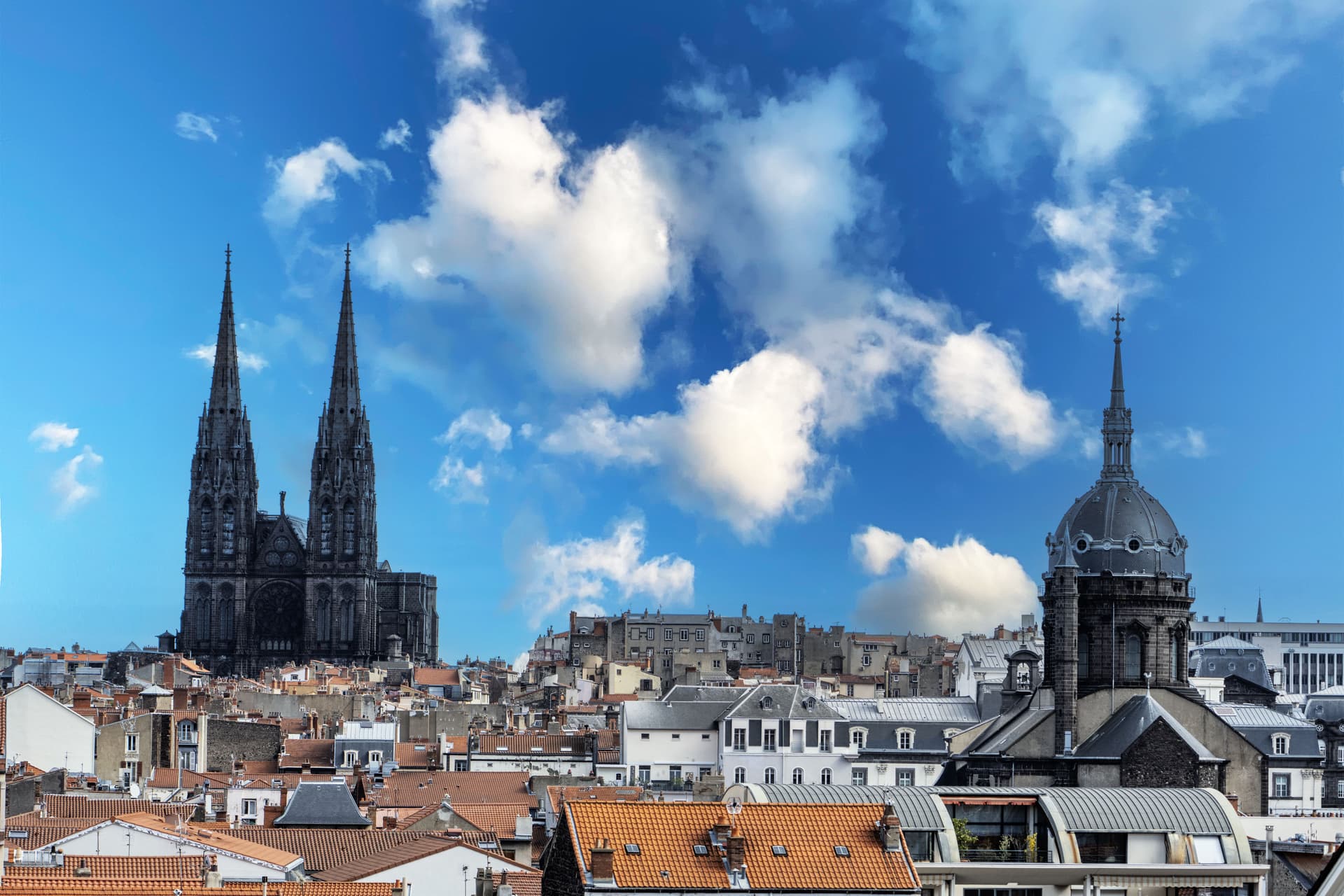Clermont Ferrand — Située à proximité immédiate du centre-ville, cette nouvelle résidence bénéficie d’un emplacement pr... — Miniature 7