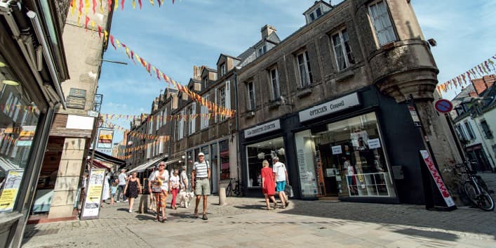 Guerande — Située entre terre et mer, la ville de Guérande séduit par son riche patrimoine historique et une at... — Miniature 9