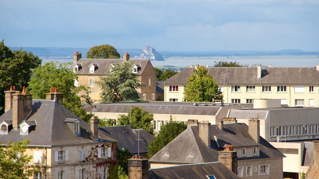 Avranches — À proximité immédiate du centre-ville d’Avranches, une nouvelle résidence intergénérationnelle s’imp... — Miniature 13