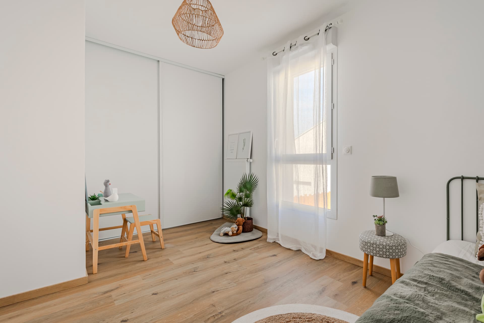 Mérignac — Située à Mérignac, au cœur d’un quartier résidentiel en plein renouvellement, cette résidence propos... — Miniature 2