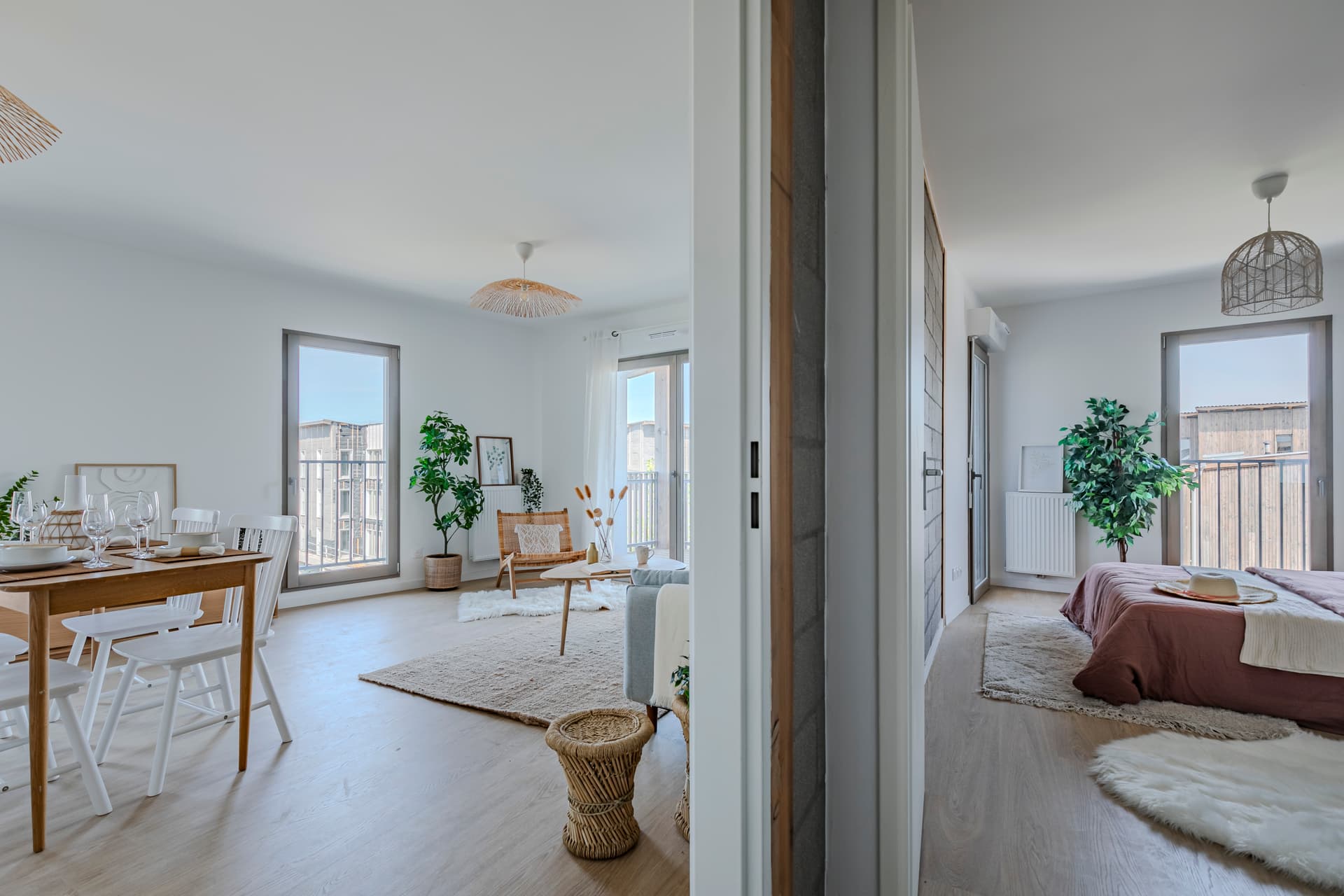 Biganos — Implantée à Biganos, au cœur du Bassin d’Arcachon, cette résidence s’intègre harmonieusement dans un... — Miniature 2