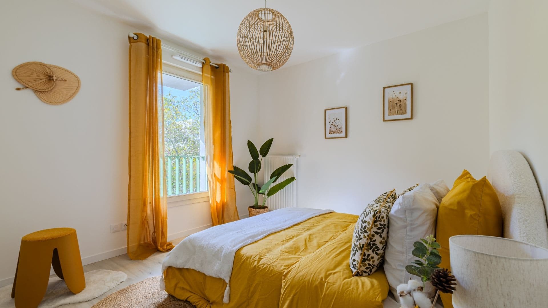 Bordeaux — Située à seulement quelques kilomètres du centre de Bordeaux, cette nouvelle résidence prend place a... — Miniature 7