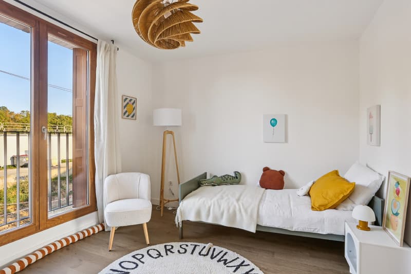 Versailles — Situé à Versailles, en bordure des jardins du Château, ce nouveau quartier prend vie sur l’ancienne ... — Miniature 3