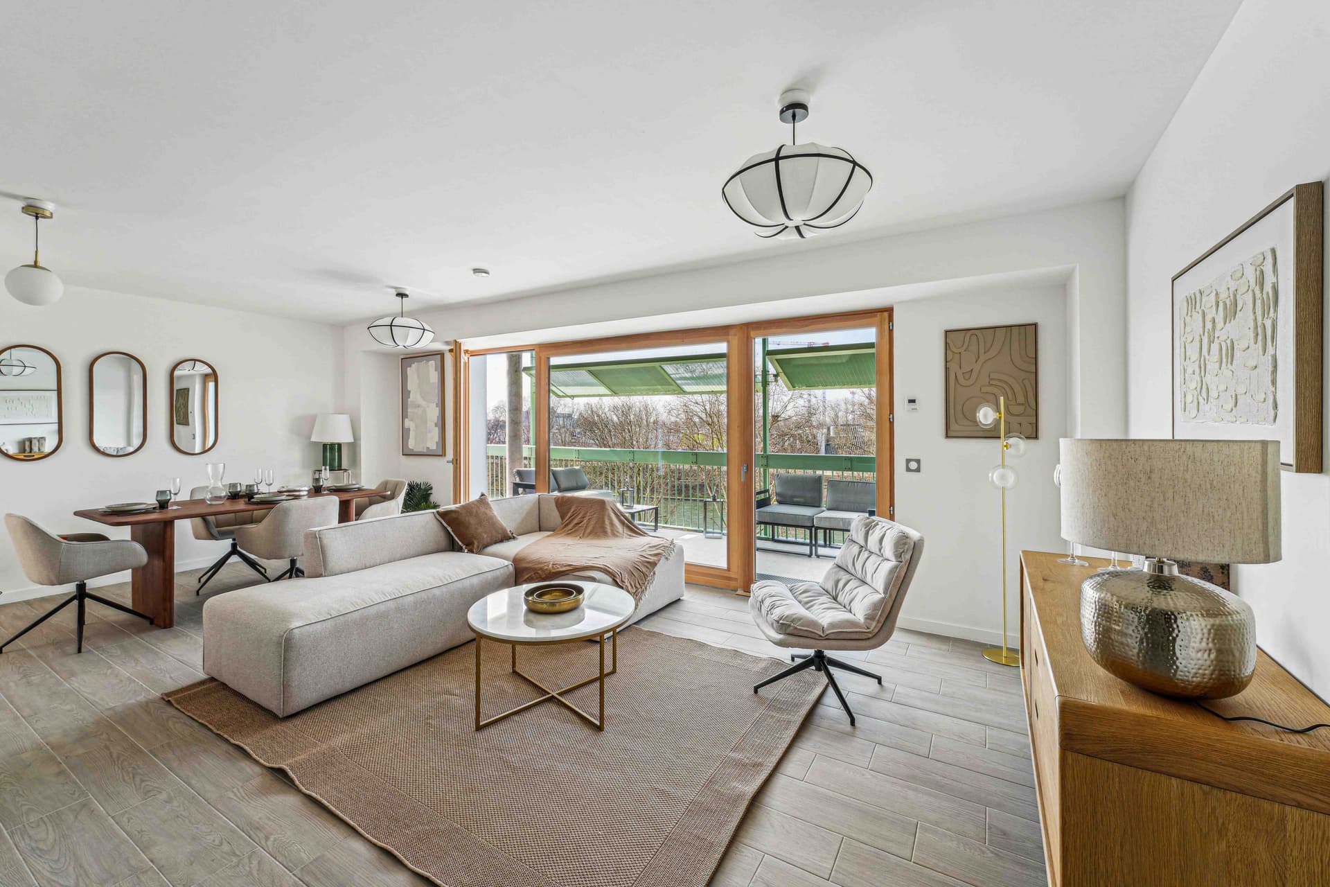 Saint-Ouen — Situé entre les quais de Seine et le centre-ville de Saint-Ouen, ce nouveau quartier emblématique se... — Miniature 3