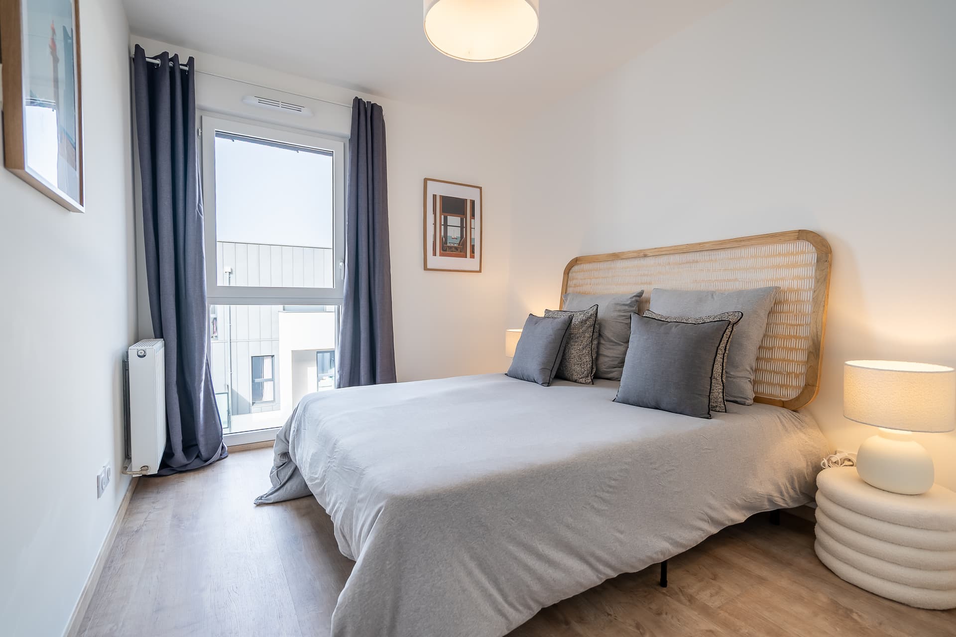 Thonon-les-Bains — Située aux abords du quartier de Concise à Thonon-les-Bains, cette résidence contemporaine bénéficie... — Miniature 17