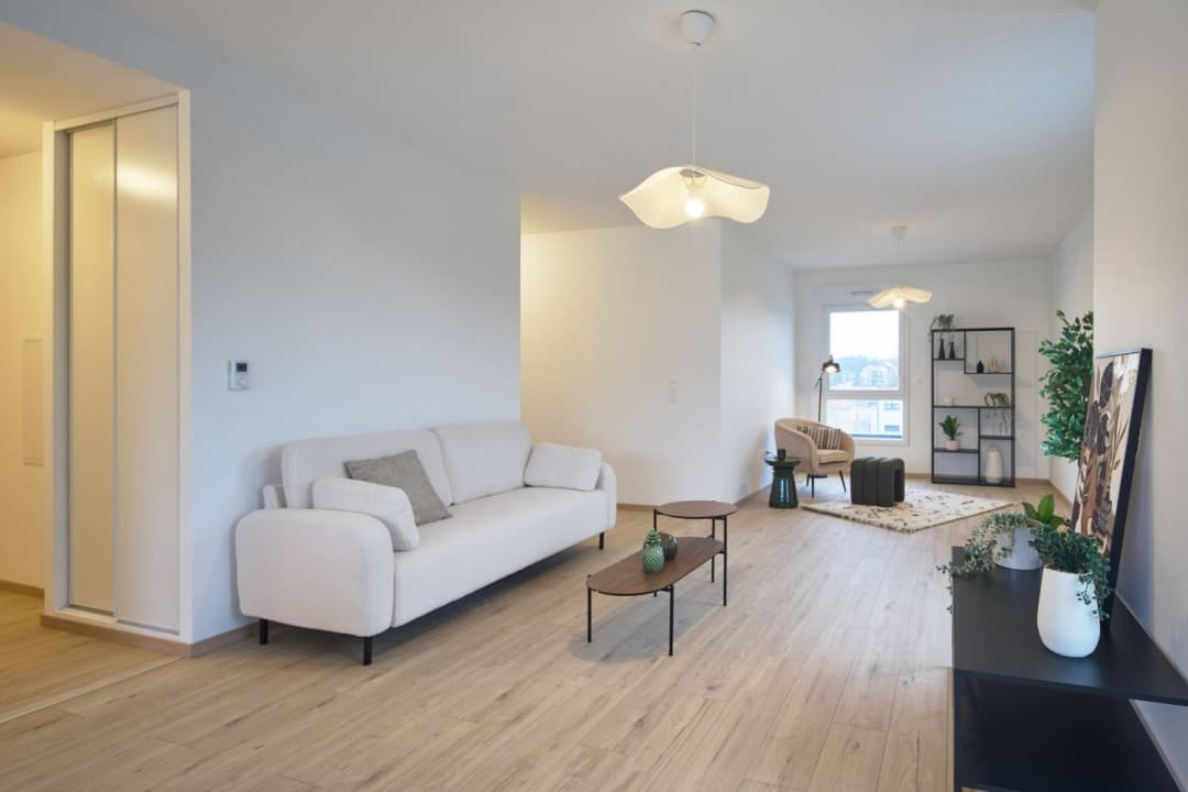 Metz — La résidence propose les derniers appartements disponibles, offrant de beaux volumes et des prestati... — Miniature 4