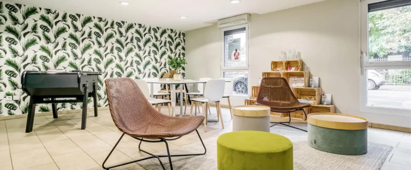 Roubaix — Située à proximité immédiate de Lille et accessible en quelques stations de métro depuis la gare SNC... — Photo 1