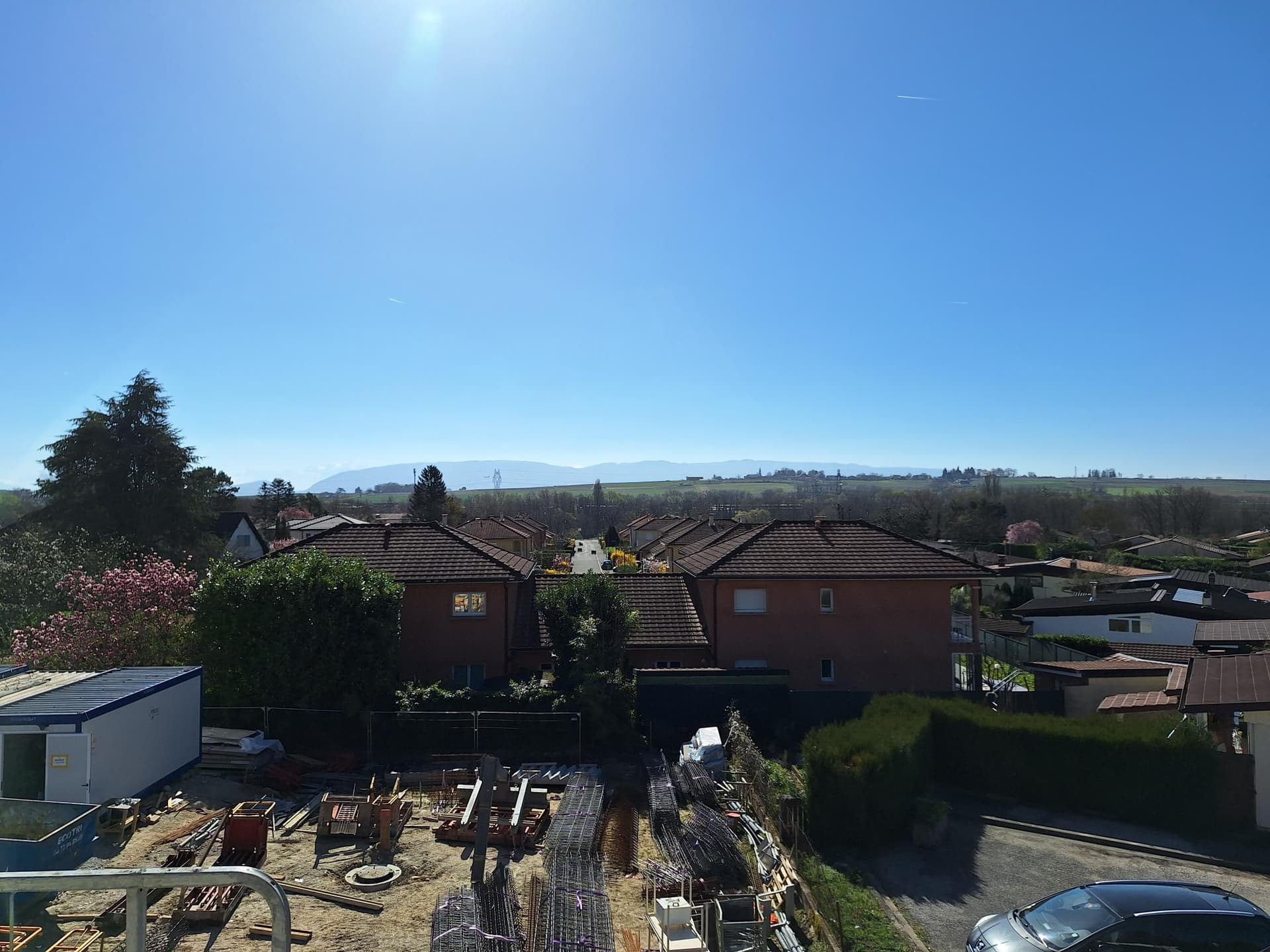 Saint-Genis-Pouilly — Située dans un environnement privilégié, cette résidence à taille humaine se compose de 19 apparteme... — Miniature 6