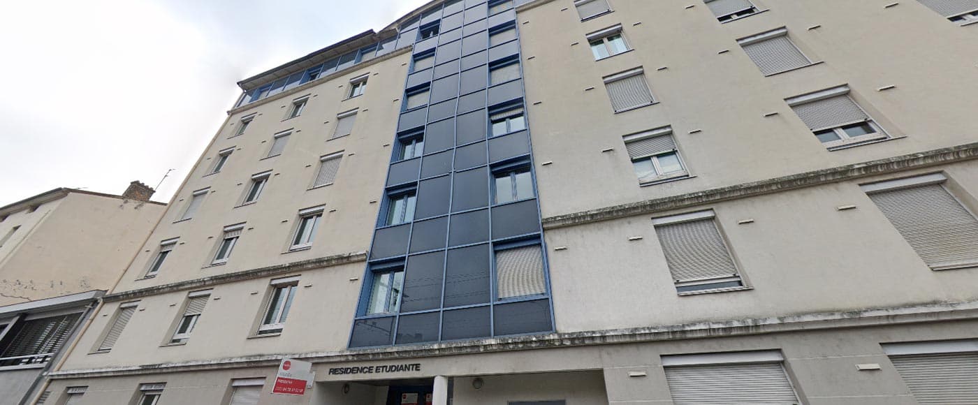 Lyon — Au cœur du deuxième arrondissement de Lyon, un ensemble résidentiel bénéficie d’une situation privil... — Photo 1