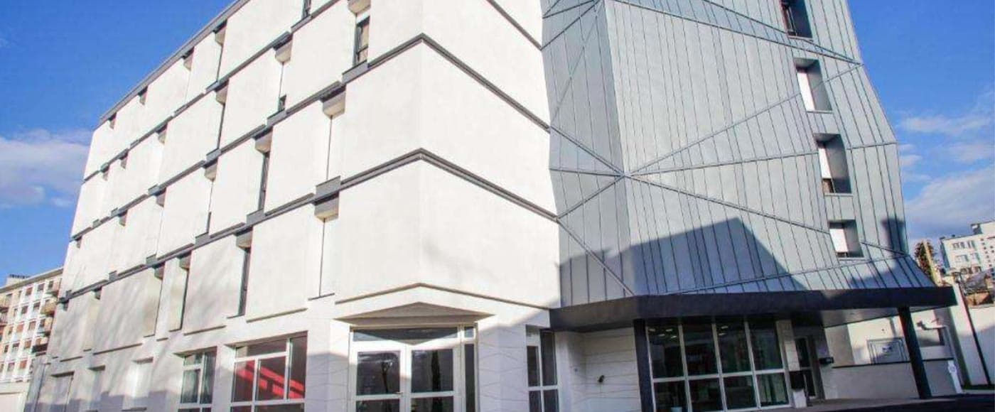 Orl&amp;#233;ans — Située dans un secteur résidentiel paisible et sécurisé à proximité immédiate du centre historique d... — Photo 1