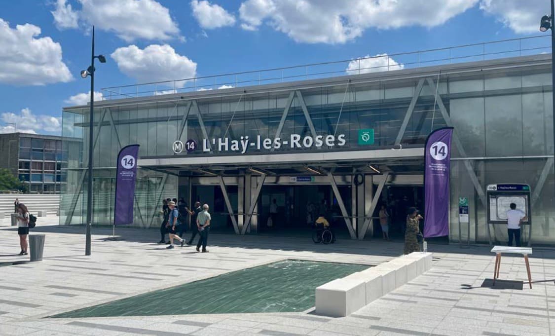 L'hay-les-Roses — Située au cœur de L’Haÿ-les-Roses, cette nouvelle résidence bénéficie d’un emplacement privilégié, à... — Miniature 2