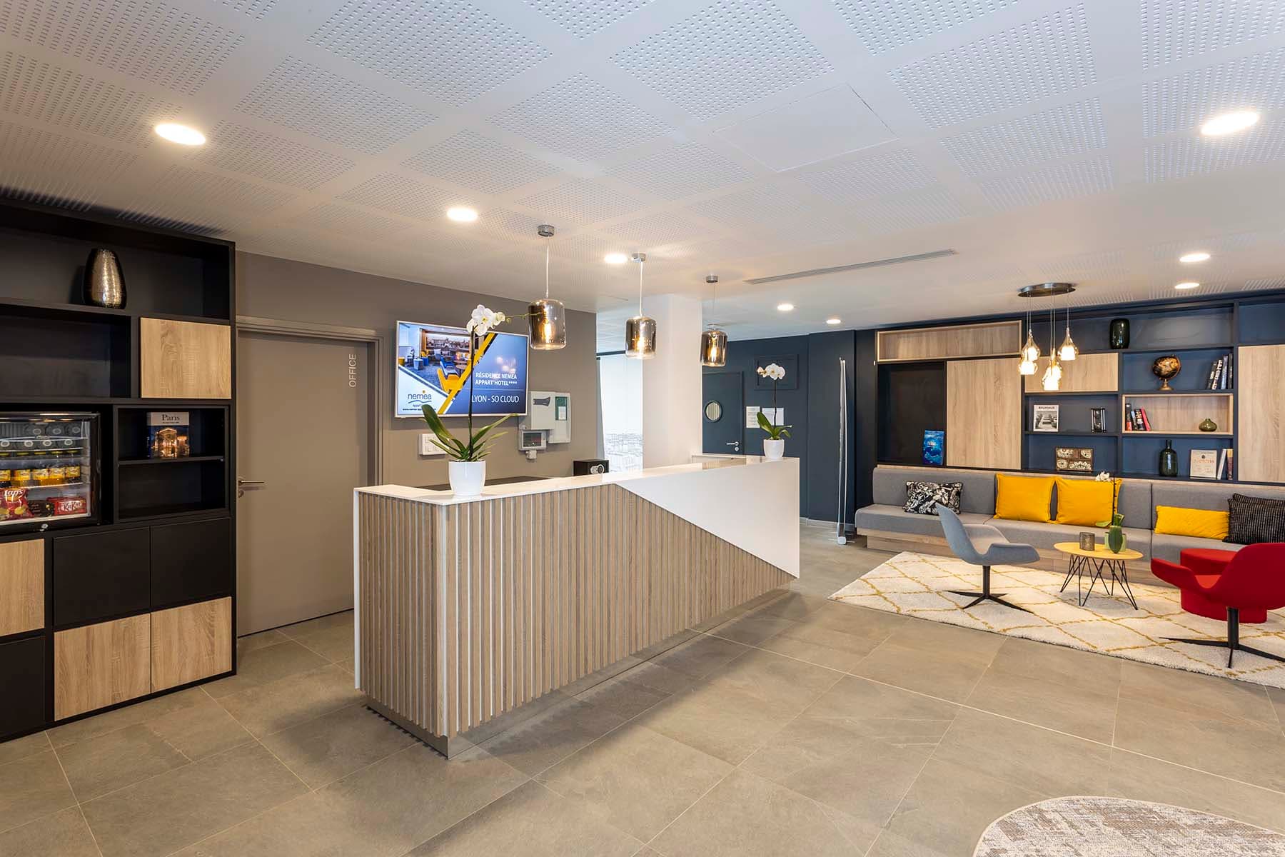 Velizy Villacoublay — Au cœur de Vélizy-Villacoublay, entre Paris et Versailles, cette résidence propose des appartements ...