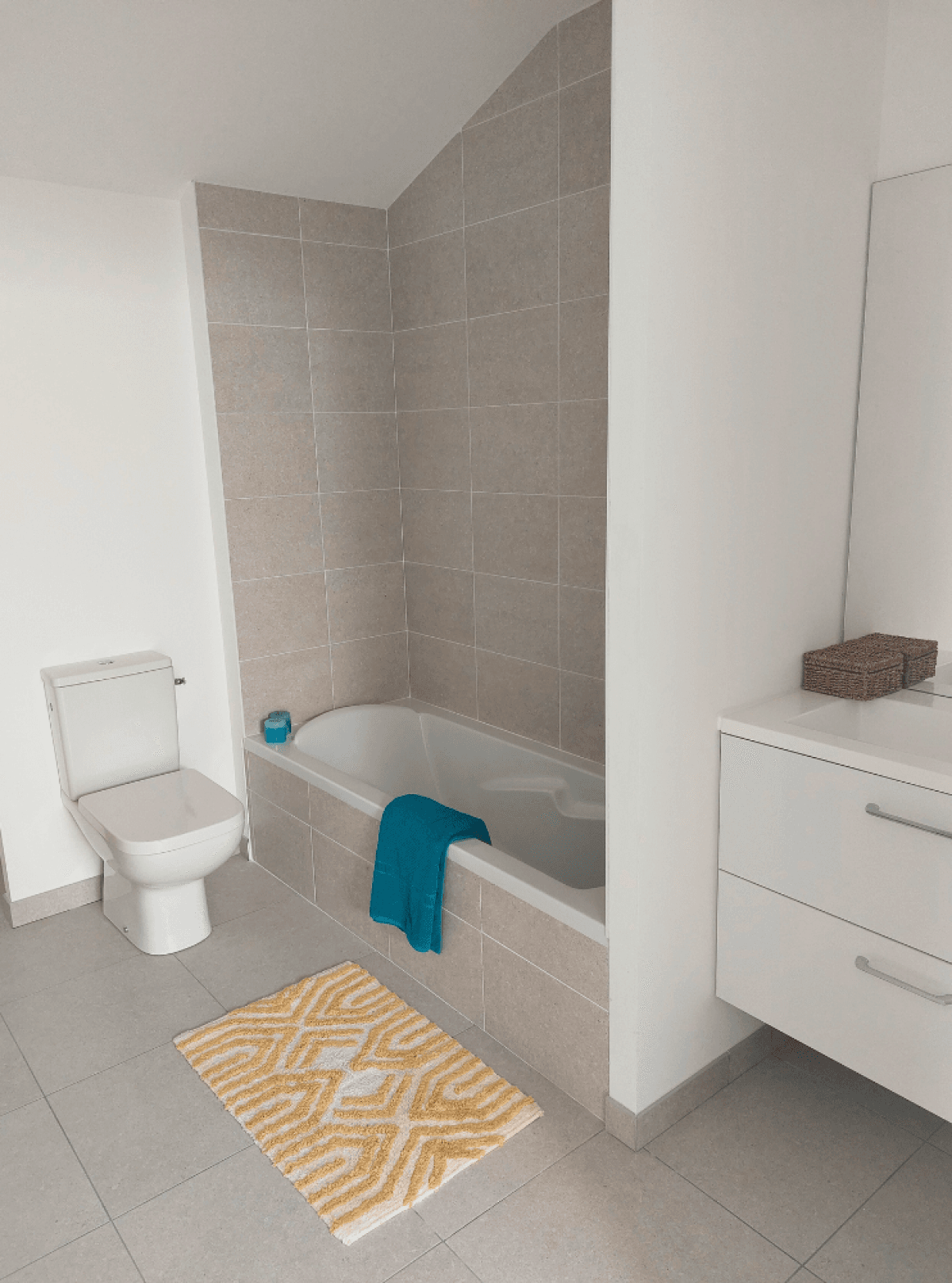 Saint-Hilaire-de-Riez — Situé au cœur d’un quartier résidentiel paisible à Saint-Hilaire-de-Riez, cet ensemble propose une s... — Miniature 9