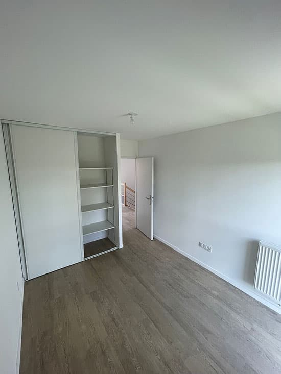 Vaux-sur-Mer — Au cœur d’un quartier résidentiel paisible à Vaux-sur-Mer, sur la Côte de Beauté, une sélection de m... — Miniature 13