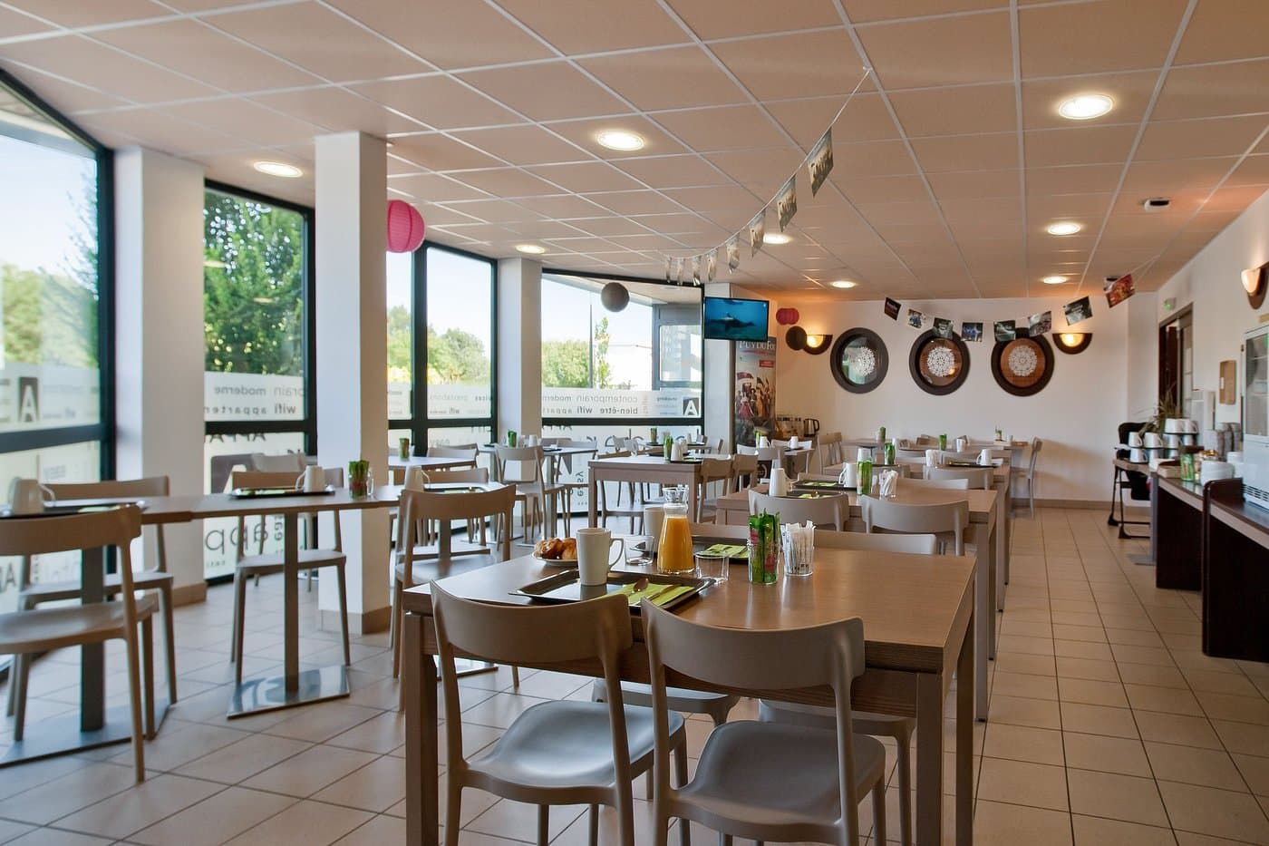 la Roche sur Yon — Au cœur de la Roche-sur-Yon, cette résidence contemporaine propose une sélection d'appartements, du ... — Miniature 4