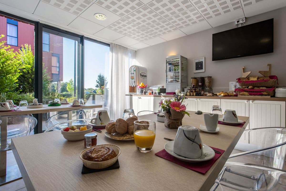 Vannes — Implantée dans le sud-est de Vannes, cette résidence propose des appartements allant du studio au de... — Photo 1