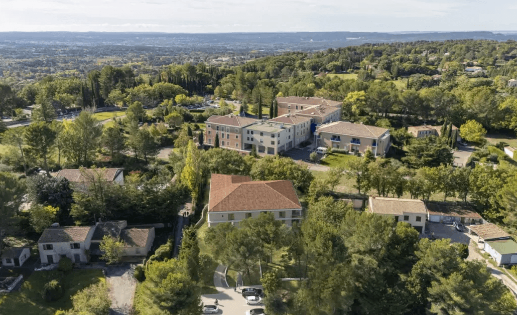 Aix en Provence — Située à l’ouest d’Aix-en-Provence, dans un quartier résidentiel prisé, cette résidence confidentiel... — Miniature 5