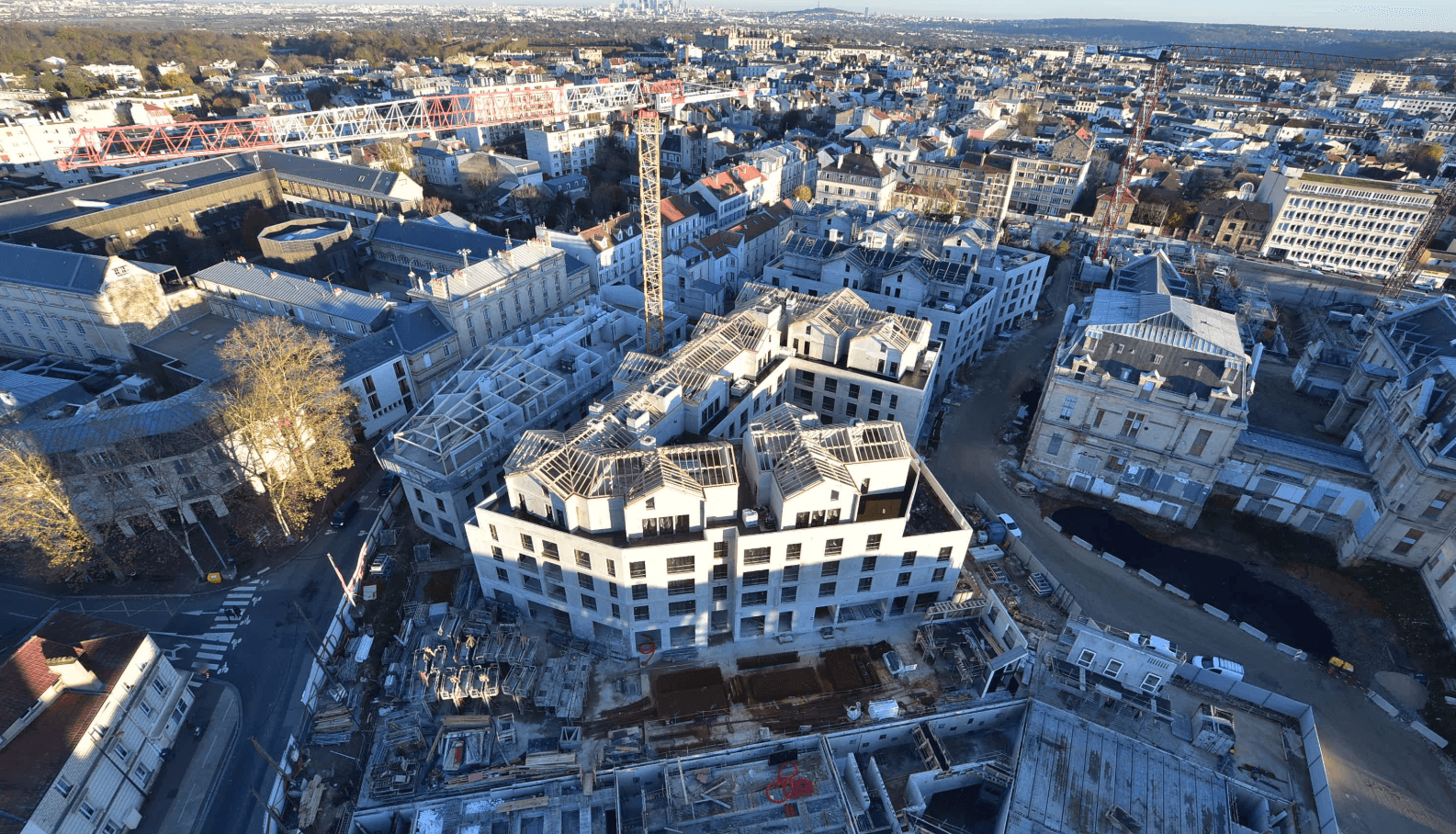 Saint-Germain-en-Laye — Situé à Saint-Germain-en-Laye, ce nouveau projet s’intègre harmonieusement dans un quartier récemmen... — Miniature 2