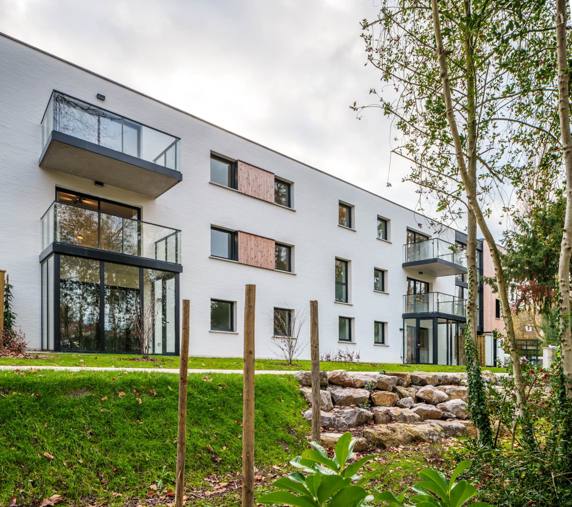 Croix — Au cœur de la commune de Croix, à moins de 10 kilomètres au nord-est de Lille, cette résidence conte... — Miniature 2