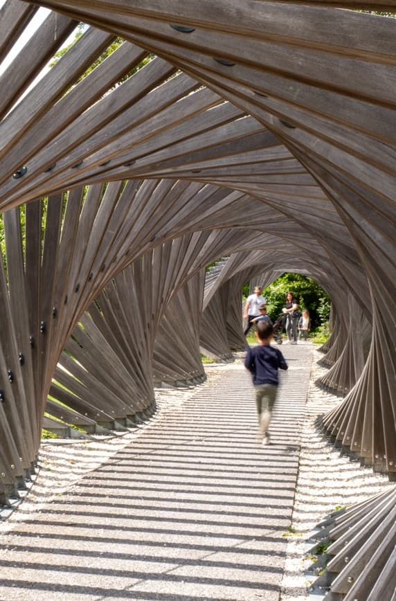 Croix — Au cœur de la commune de Croix, à moins de 10 kilomètres au nord-est de Lille, cette résidence conte... — Miniature 10