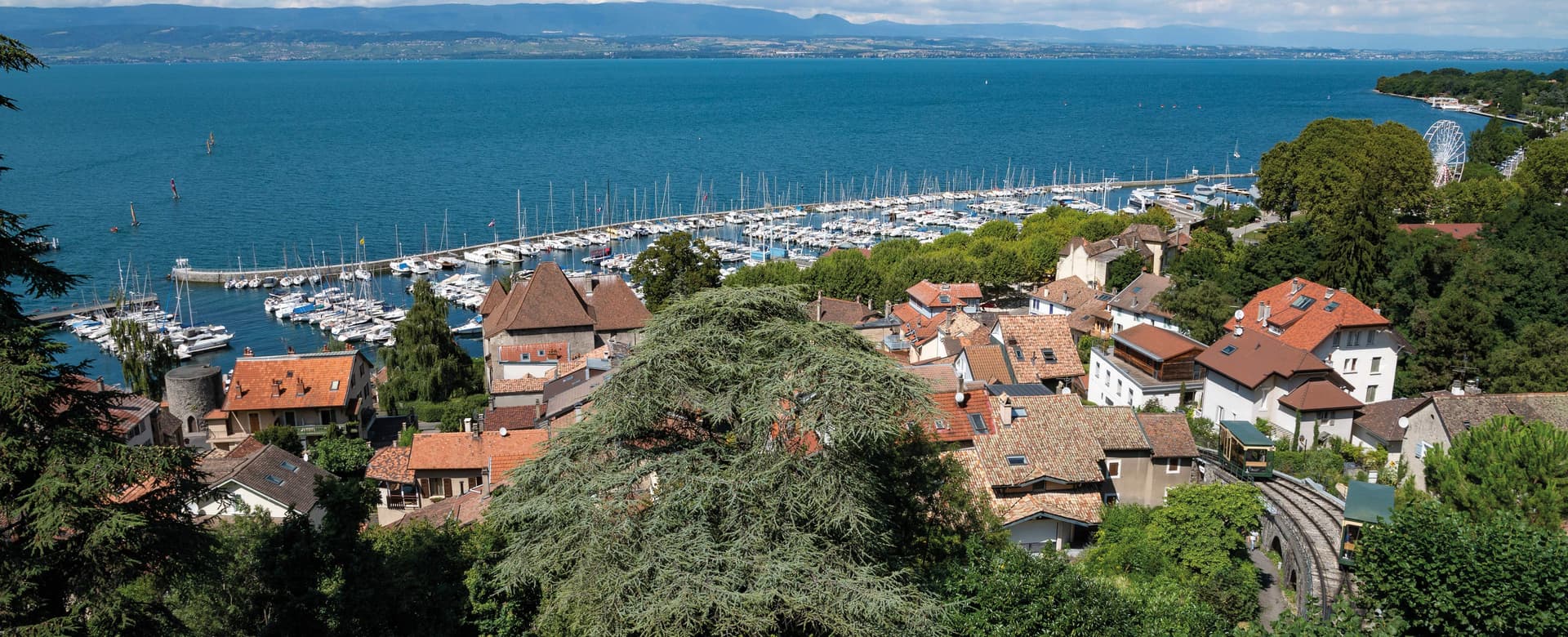 Thonon-les-Bains — Située à proximité immédiate du quartier de Concise à Thonon-les-Bains, cette résidence contemporain... — Miniature 7