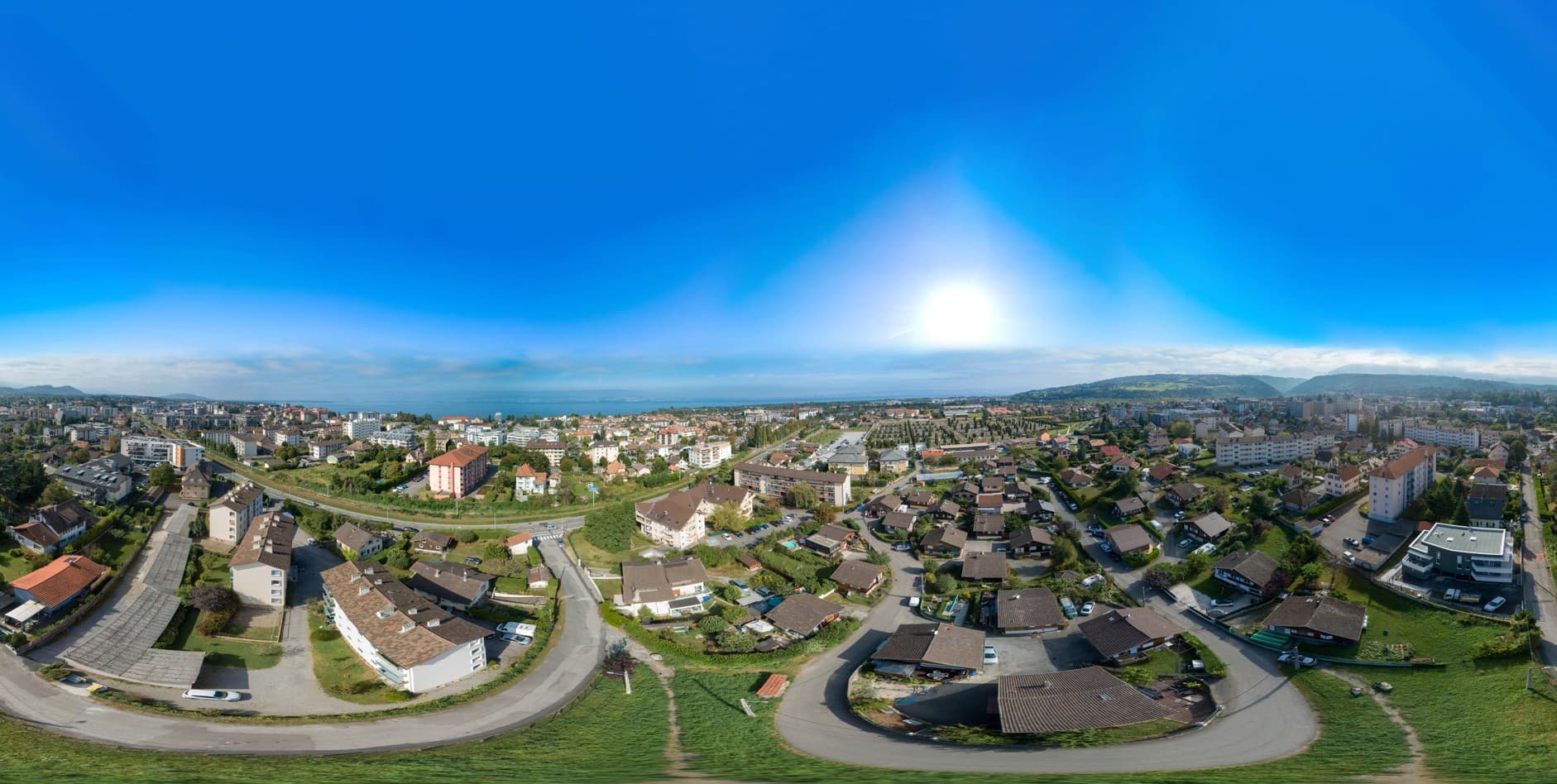 Thonon-les-Bains — Située à proximité immédiate du quartier de Concise à Thonon-les-Bains, cette résidence contemporain... — Miniature 14