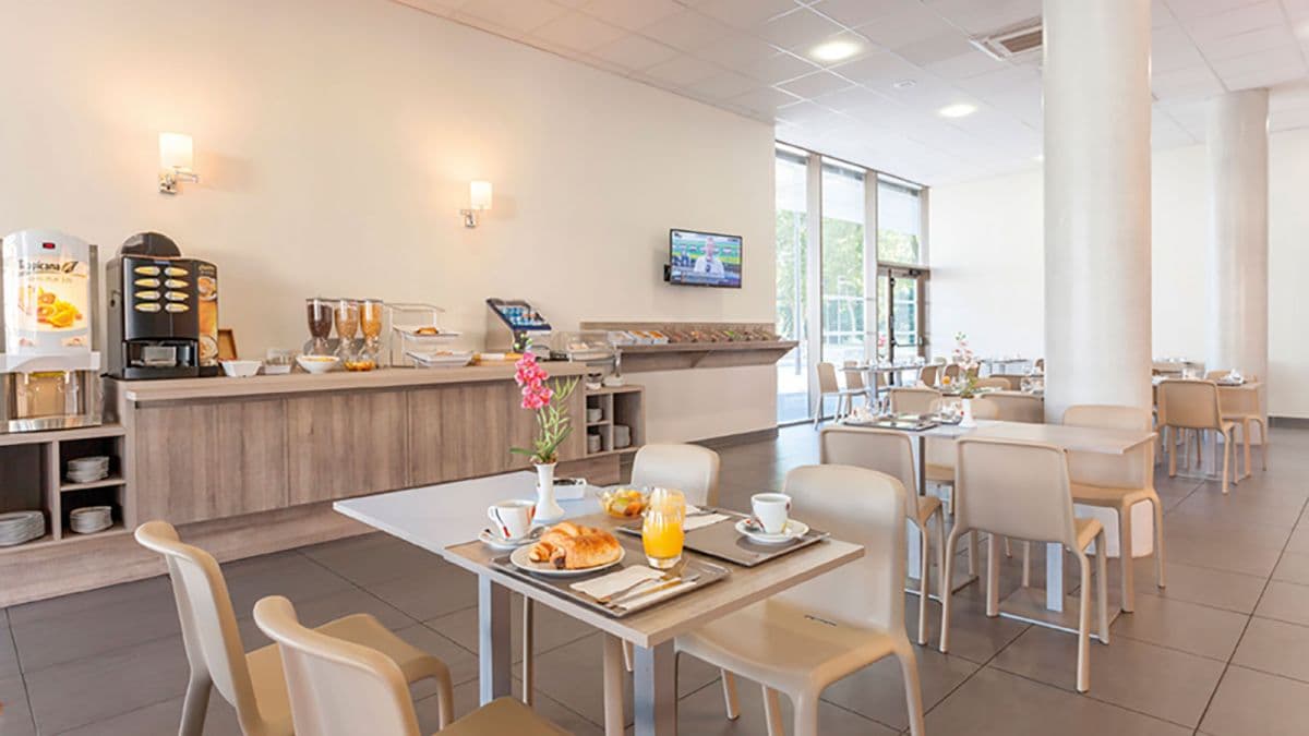 Mulhouse — Implantée au cœur du quartier Europe-Nouveau Bassin, cette résidence bénéficie d’un emplacement priv... — Miniature 4