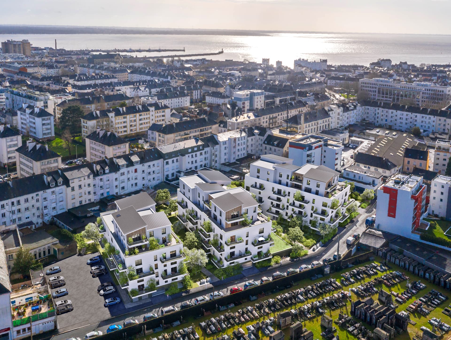 St Nazaire — À seulement 45 minutes de Nantes, Saint-Nazaire offre un cadre de vie privilégié, alliant plages, va... — Miniature 2