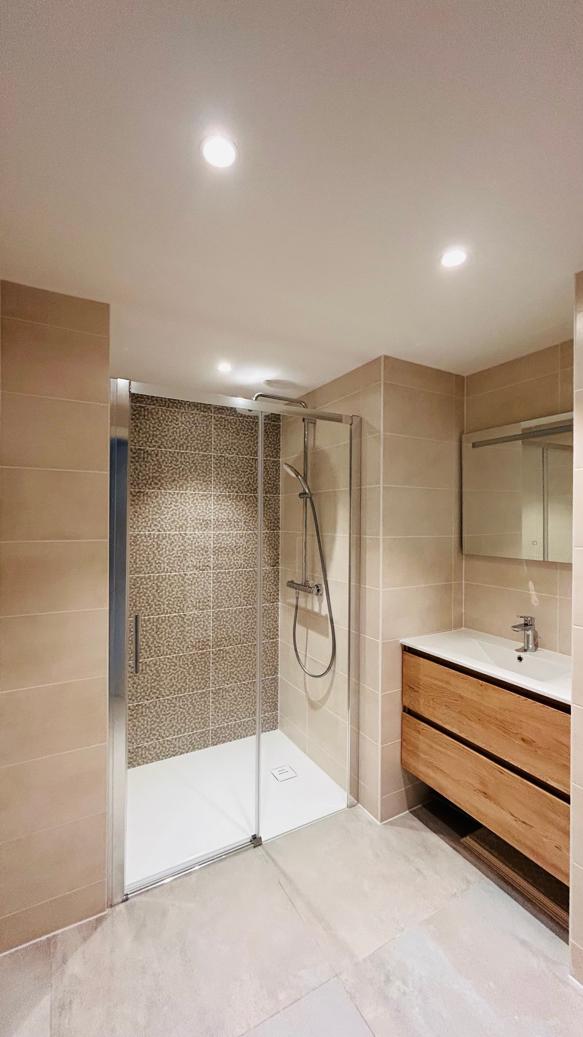 Strasbourg — Située au cœur d’un environnement privilégié, cette résidence se distingue par son emplacement sur l... — Miniature 17