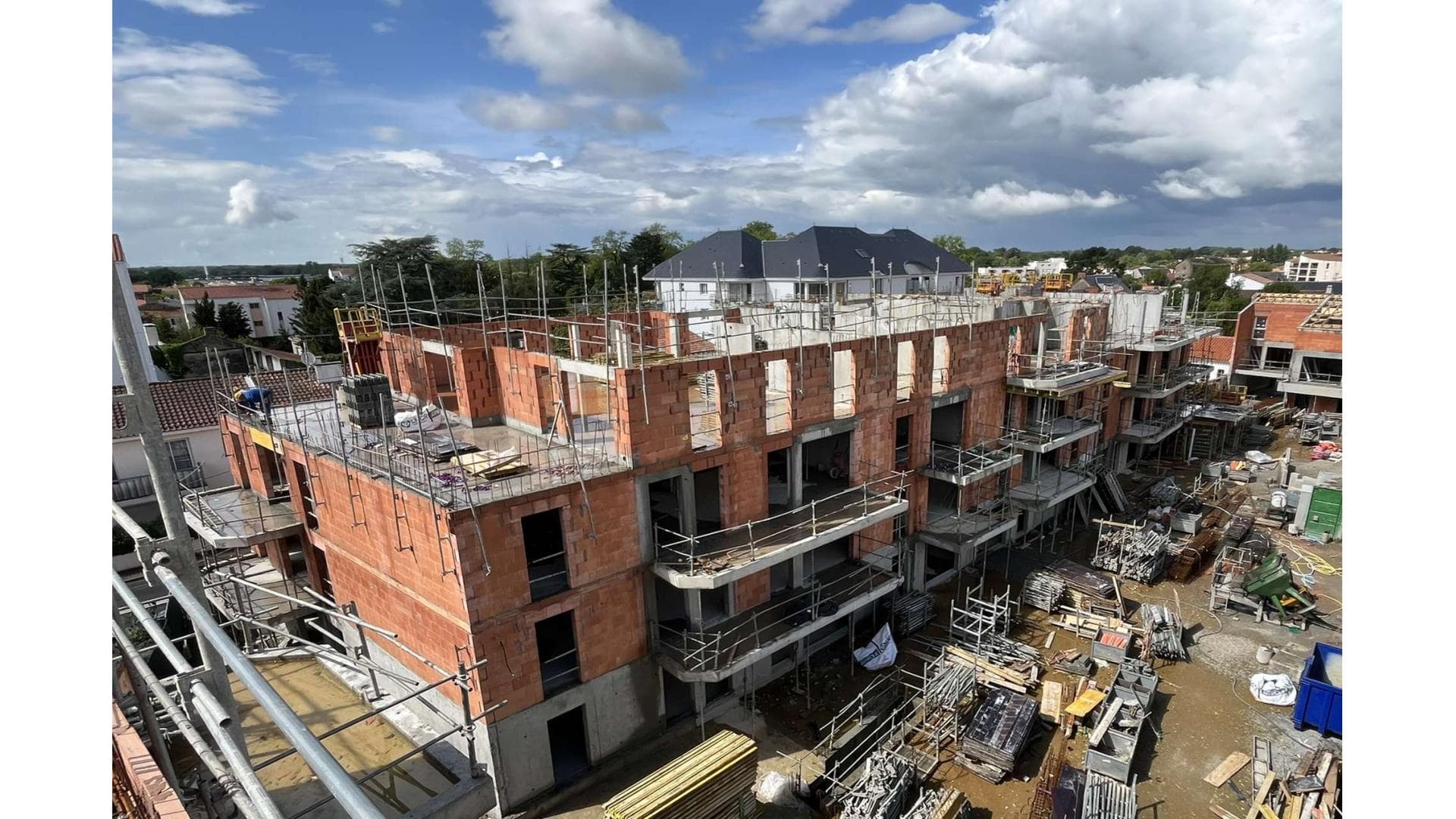 Challans — Située au cœur de Challans, cette nouvelle résidence bénéficie d’un emplacement privilégié, à proxim... — Photo 1
