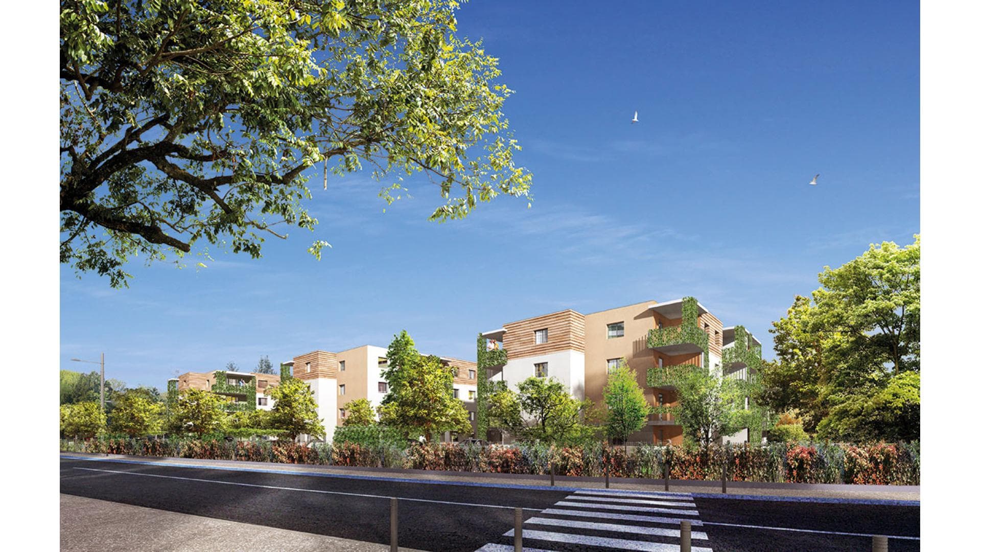 Narbonne — Située à proximité immédiate de la sortie 37 de l’autoroute A9 et non loin du centre historique de N... — Miniature 10