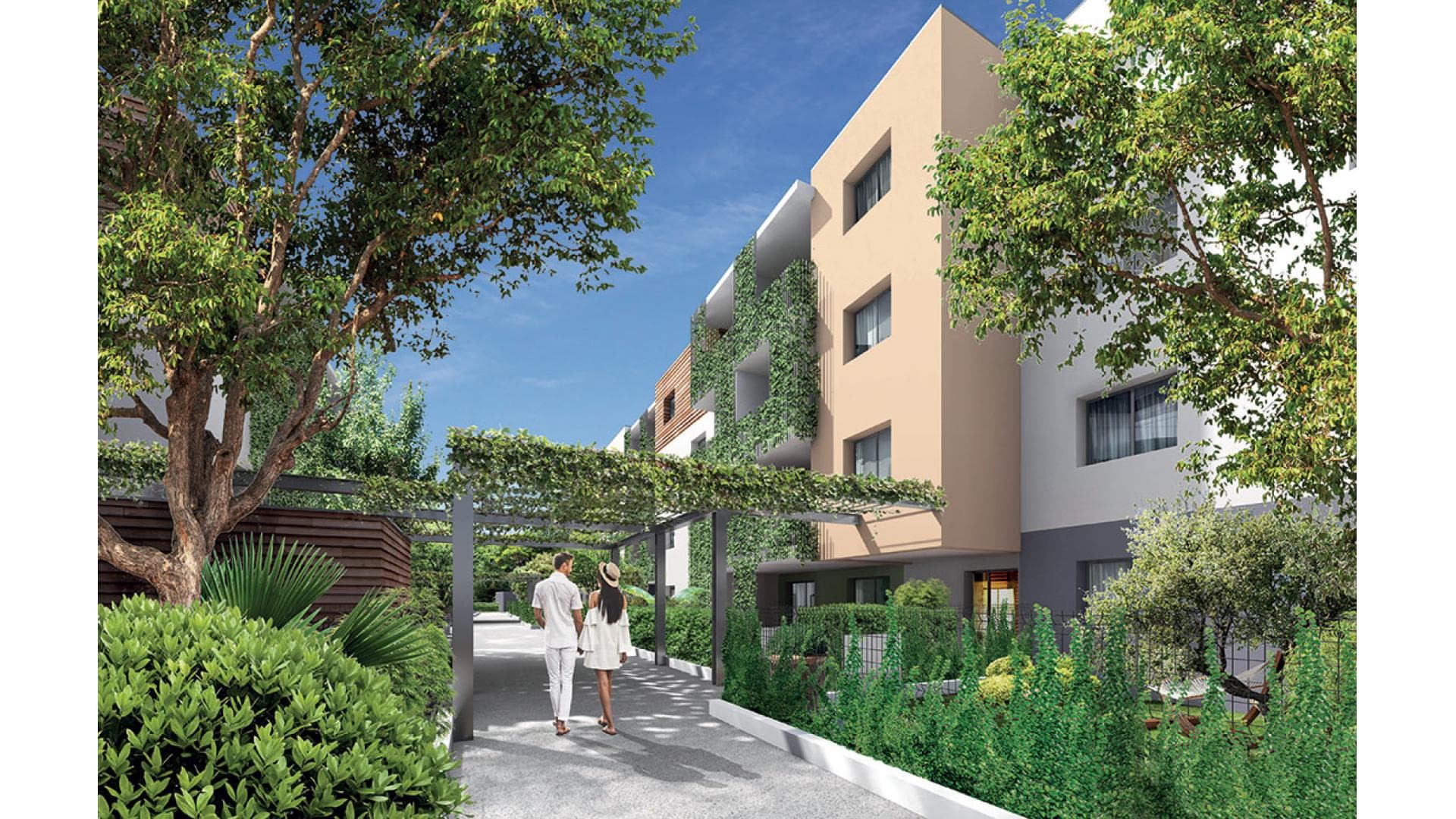 Narbonne — Située à proximité immédiate de la sortie 37 de l’autoroute A9 et non loin du centre historique de N... — Miniature 20