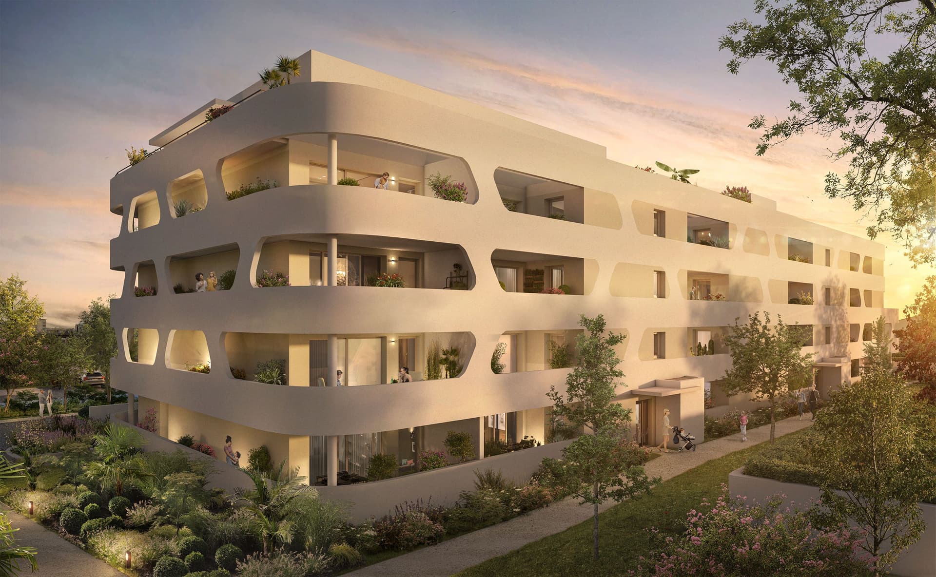 Beziers — Idéalement située au carrefour des grands axes du sud de la France, à proximité des Pyrénées et de l... — Miniature 4