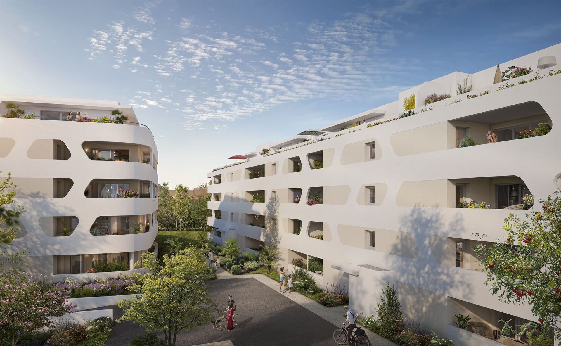 Beziers — Idéalement située au carrefour des grands axes du sud de la France, à proximité des Pyrénées et de l... — Miniature 6